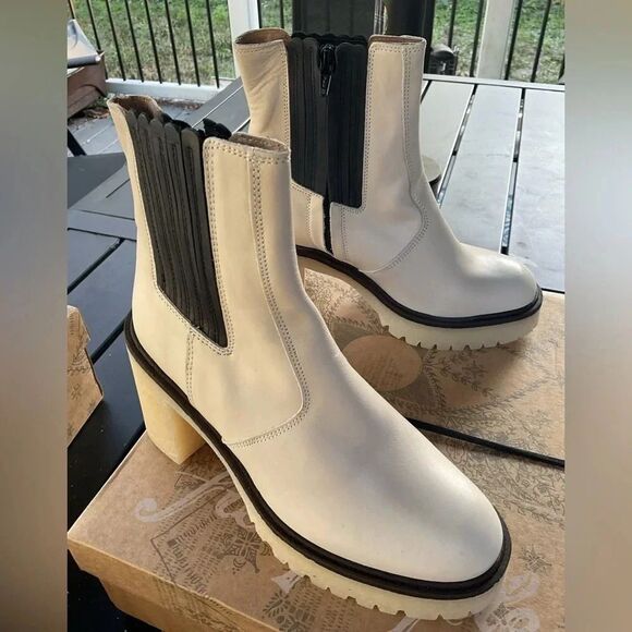 BNIB Free People James Chelsea Boots Off White Side Zip Womens Sz 7 - Picture 4 of 7